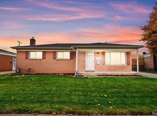 212 Van Sull St, Westland, MI 48185