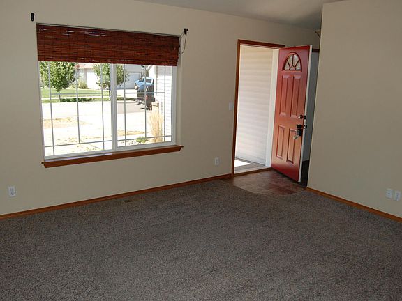 3rd image of 2394 N Coolwater Dr