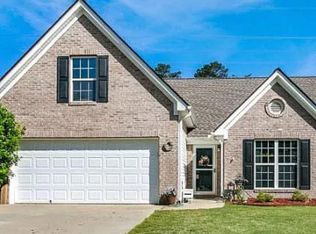 952 Creek Bottom Rd, Loganville, GA 30052