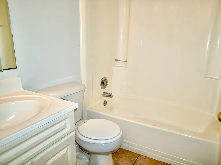 11 Oak Forest Ln #A — Photo 6