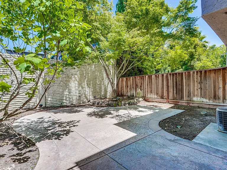 3675 Brach Way — Photo 22