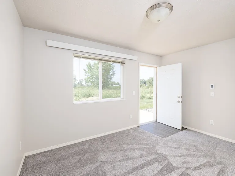 Foxtail Creek Townhomes — Photo 17