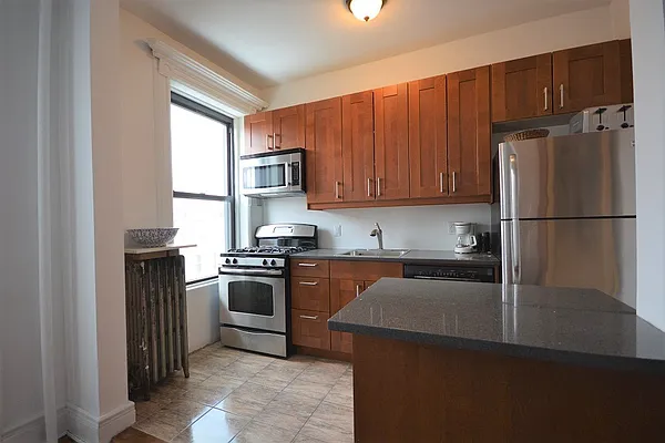 Rented by Citi Habitats | media 45