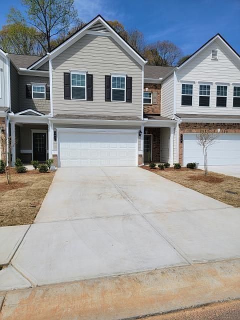 1st image of 160 Madison Bnd