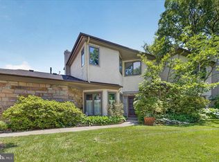 5 Marilyn Ct, Lawrence Township, NJ 08648