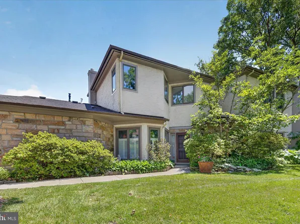 5 Marilyn Ct, Lawrence Township, NJ 08648