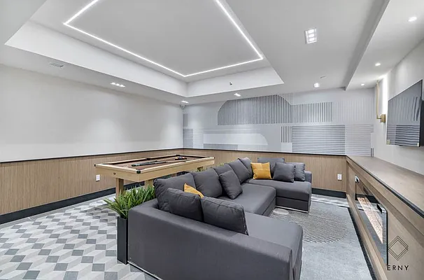 Rented by ERNY LLC | media 29