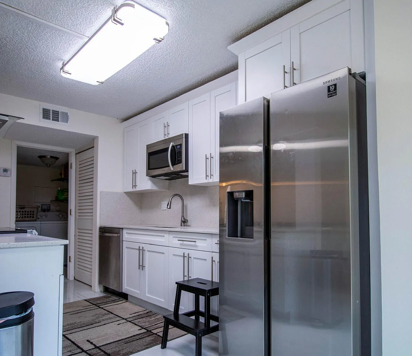 3 bed, 2.5 bath, 1484 sqft, $3,000 — Photo 4