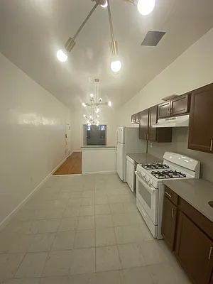 Rented by JB Mac Real Estate Inc. | media 26