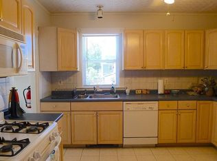 237 Robbins St #2, Waltham, MA 02453