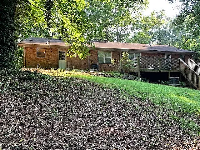 back side of 1050 and 1052 Sourwood Ct.