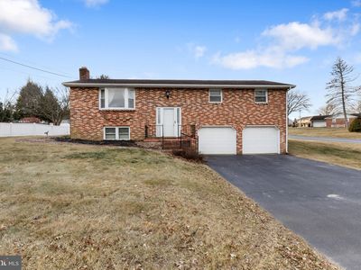 2266 Sycamore Rd, York, PA, 17408