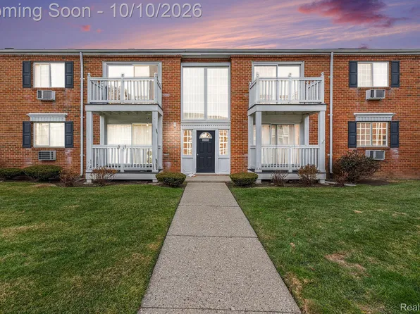 2440A Parmenter Blvd #201, Royal Oak, MI 48073