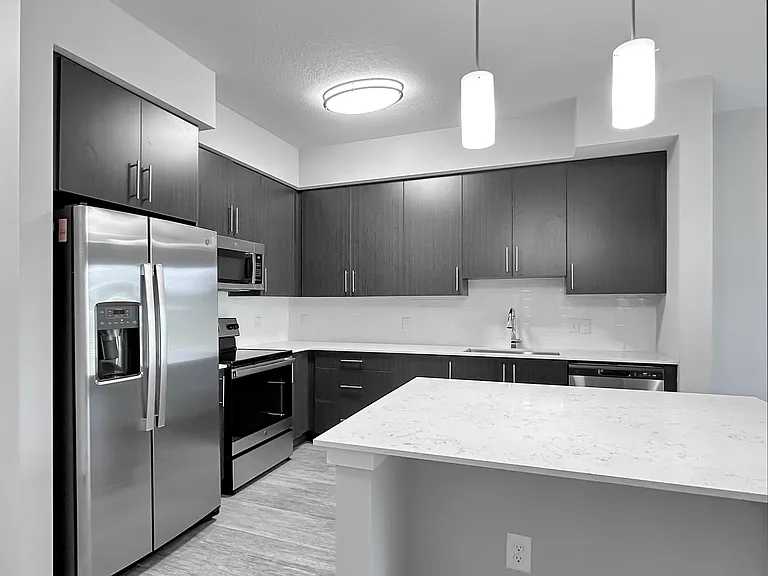 Legacy Rochester Hills Apartments — Photo 58