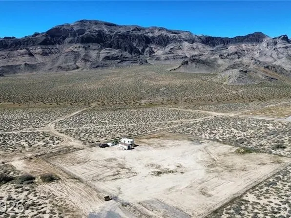 2470 W Bluebird Ave, Pahrump, NV 89060