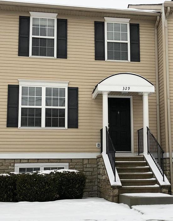 1st image of 329 Douglasfir Dr