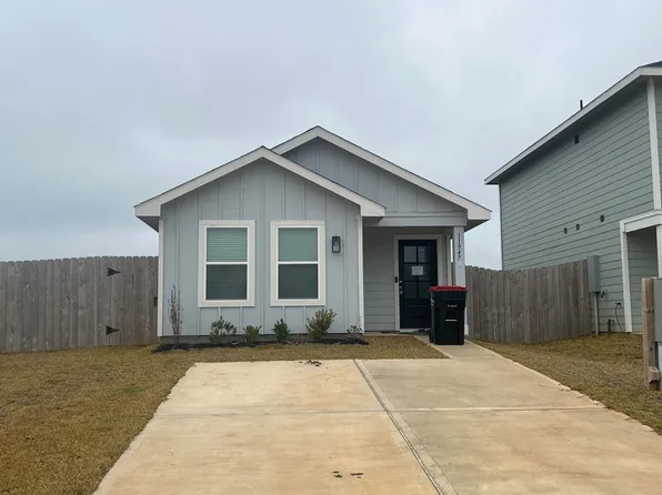 11947 Midas Ln, Willis, TX 77378
