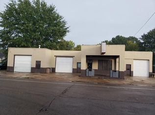 130 Whitehall St, Jackson, TN 38301