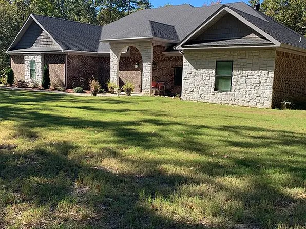 6821 Lombard Rd, Bryant, AR 72002