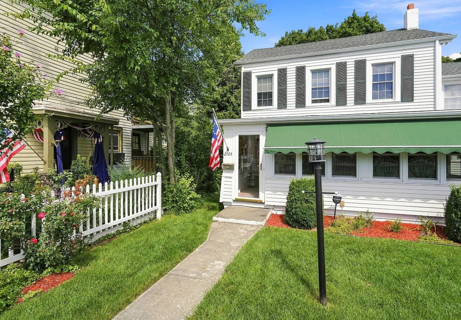 3 bed, 1.5 bath, 1344 sqft, $3,400 — Photo 3