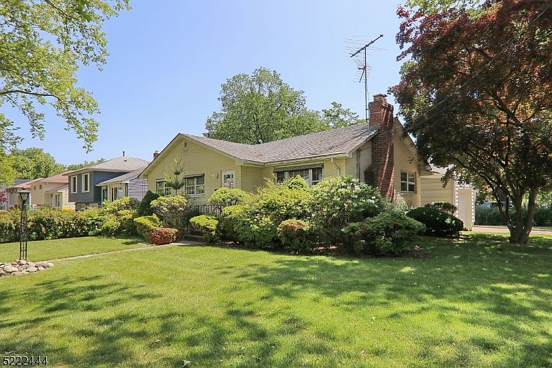 247 Berthold Ave, Rahway, NJ 07065 MLS 3846758 Zillow