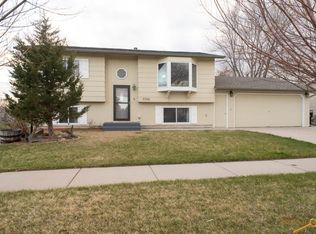 3705 Ivy Ave, Rapid City, SD 57701