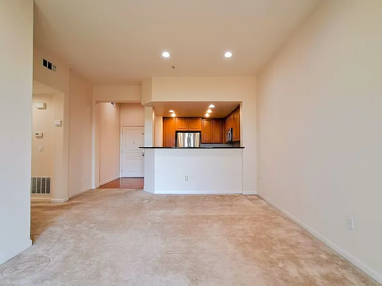 1883 Agnew Rd #304 — Photo 11