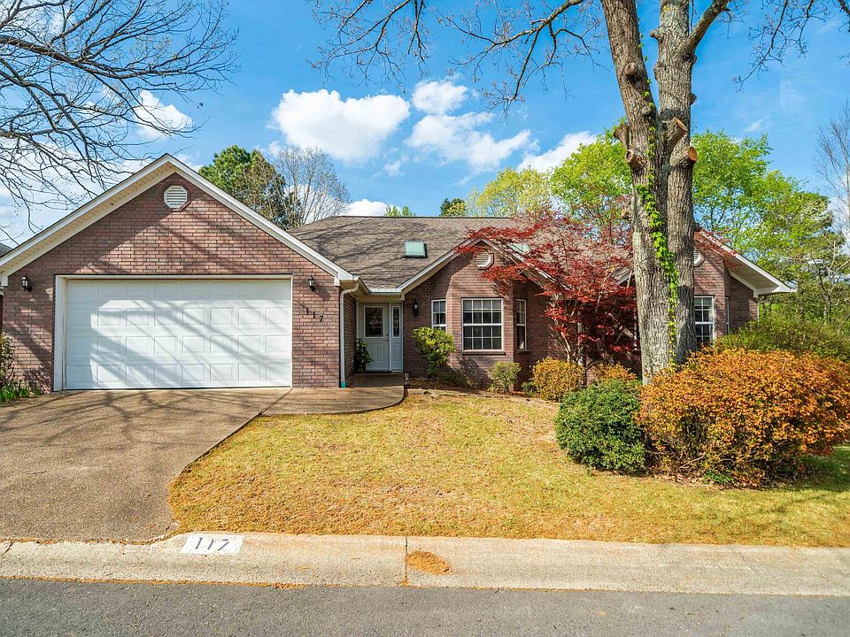 1st image of 117 Forest View Cir