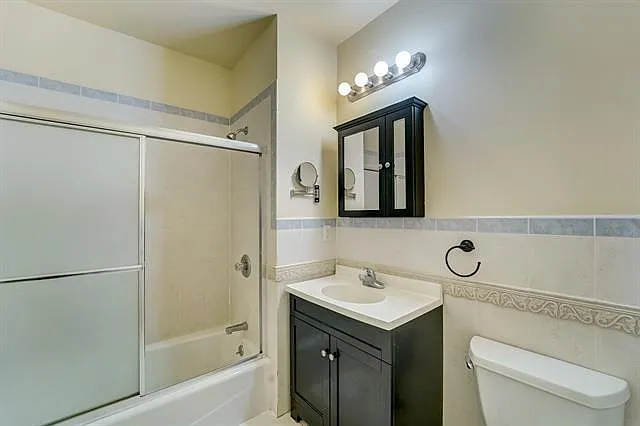 295 New York Ave #1L — Photo 29