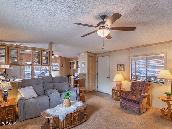 5th image of 411 W Summer Haven Ln