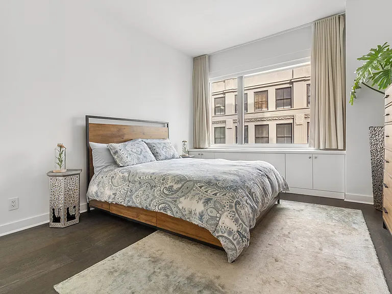 100 W 18th St #5C — Photo 16