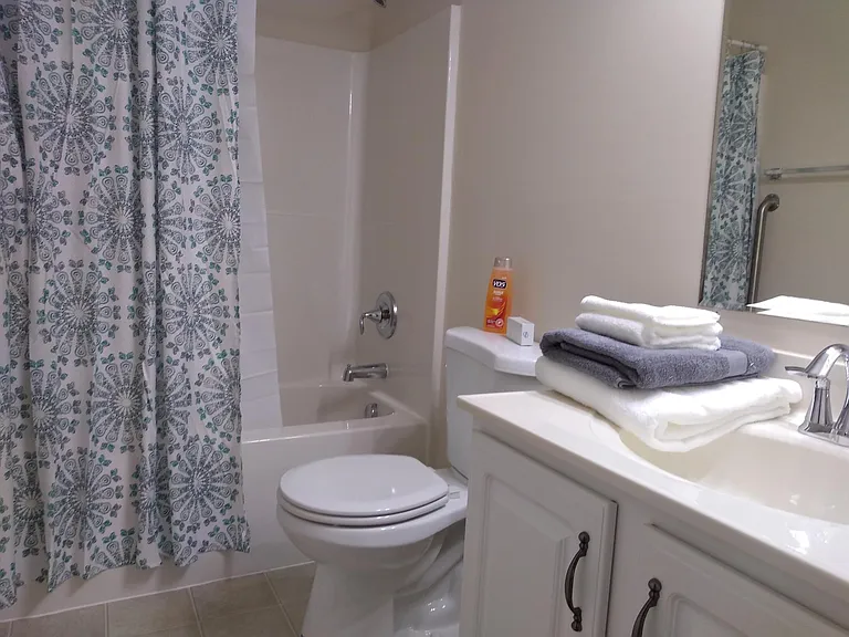623 Wyndhurst Dr — Photo 10
