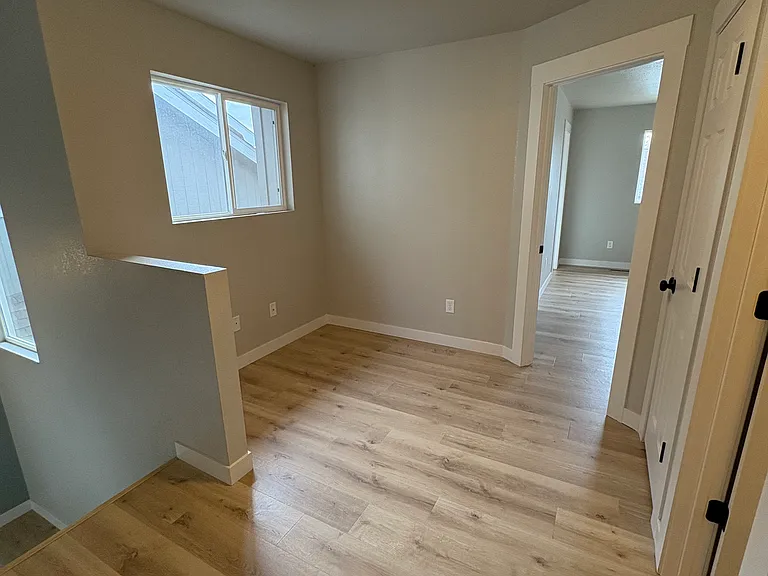 104 Crabapple Dr — Photo 11