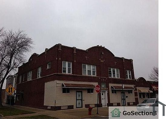 1st image of 5358 W Bloomingdale Ave #1R