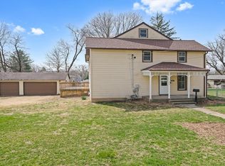 803 Monroe St, Oregon, IL 61061