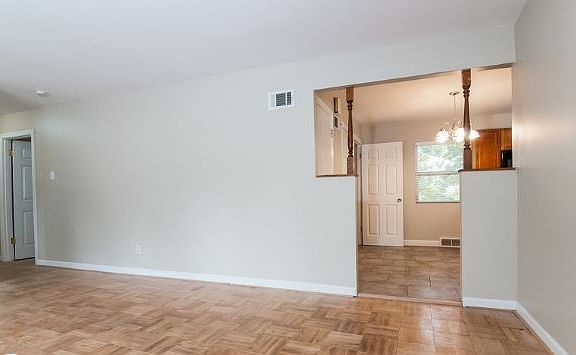 4th image of 4 Glynn Dr