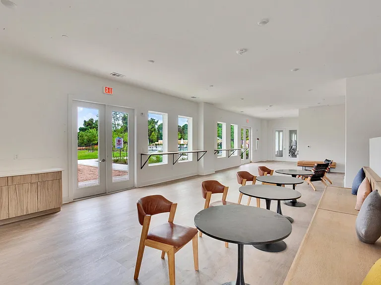 4802 S Congress Ave #407 — Photo 29
