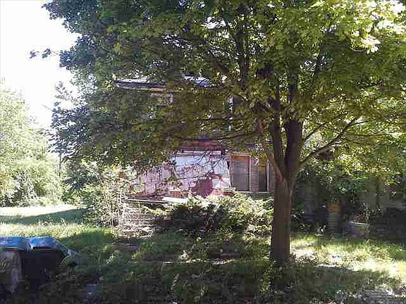 6032 Whitewood