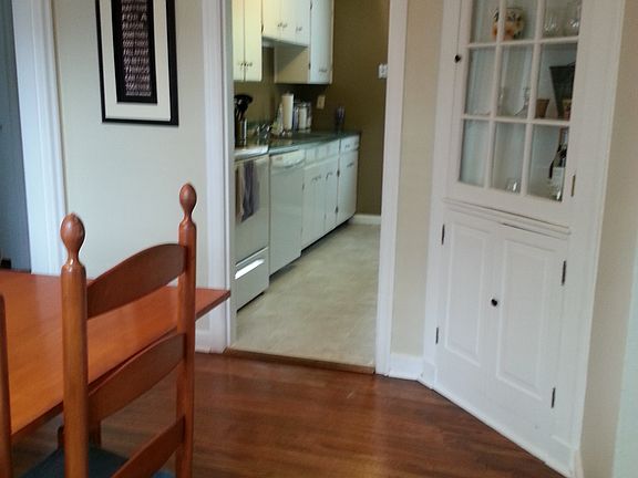 5th image of 410 Wonderly Ave