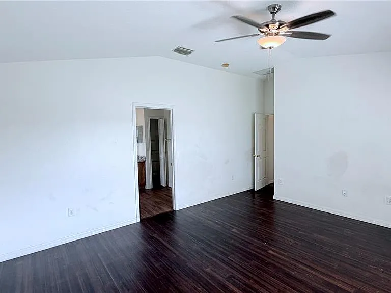 31205 Bridgegate Dr — Photo 12