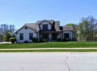 55629 Labrador Pointe Ct, Osceola, IN 46561