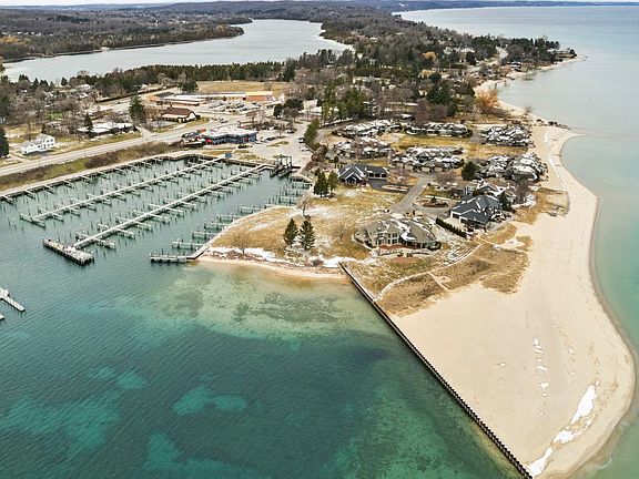 4th image of 12755 S Marina Village Dr #4