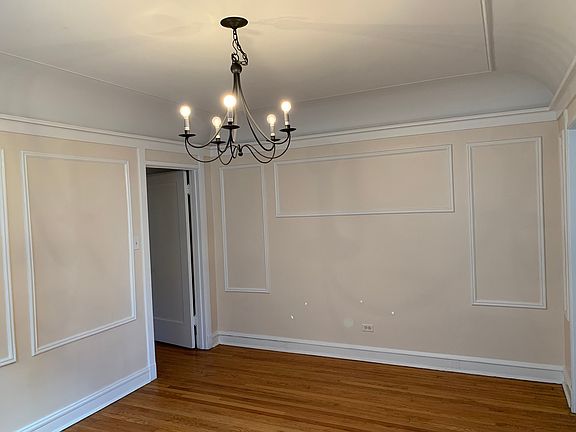 5th image of 1468 W Winnemac Ave #1E