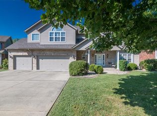 10 Timber Bluff Ct, Glen Carbon, IL