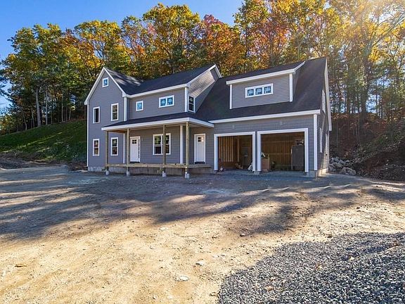 4th image of 18 Norway Farms Dr