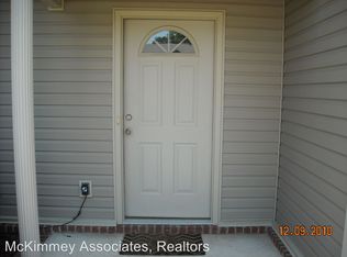 203 Weathering Cir, Austin, AR 72007