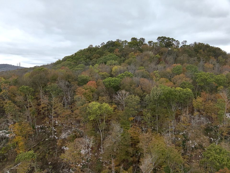 1st image of 930 Dug Hill Rd