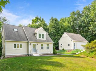 111 Gorham Pond Rd, Goffstown, NH 03045