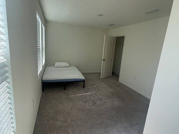 4th image of 293 Cornelius Blvd