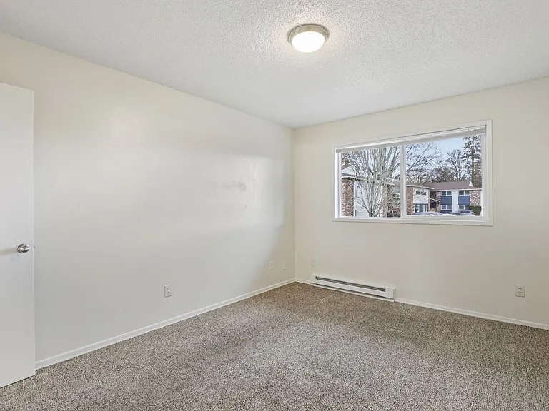 PARK PLACE APARTMENTS - YOUR HOME IS HERE! - UP TO 6 WEEKS FREE! — Photo 32